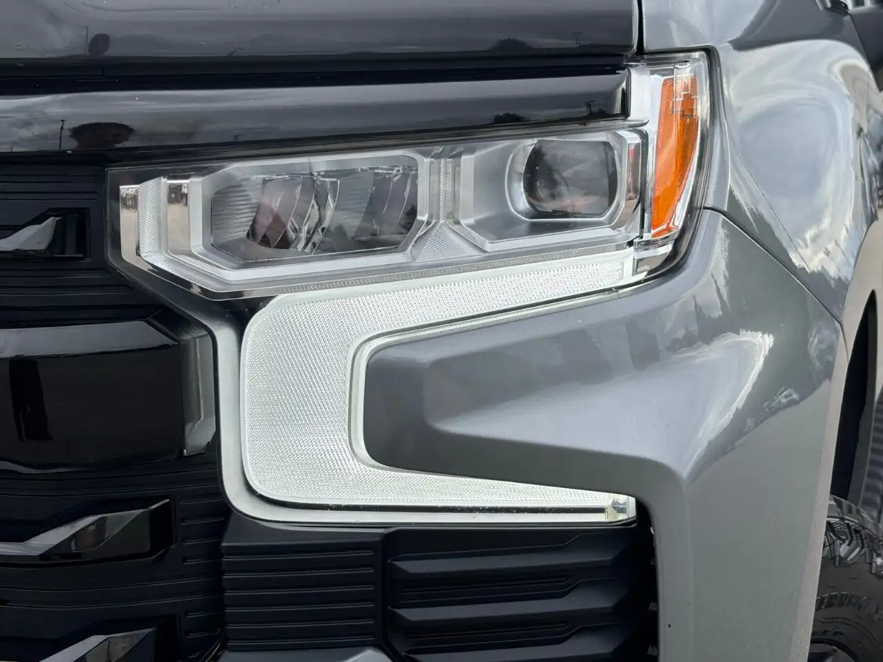 Chevrolet Silverado 1500 photo Chevrolet Silverado 1500
