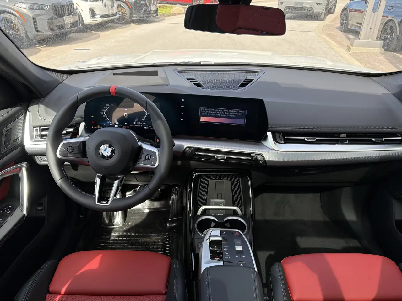 BMW X1 photo BMW X1