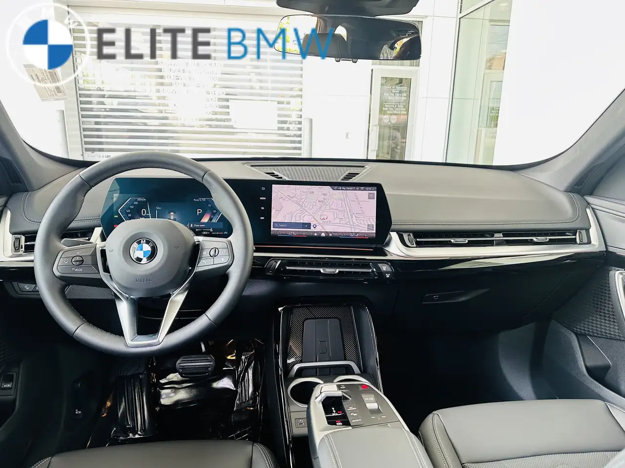 BMW X1 photo BMW X1