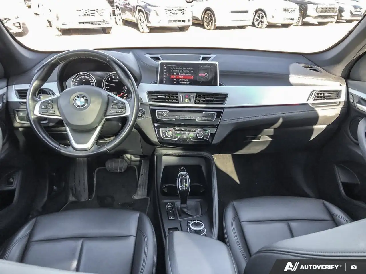 BMW X1 снимка BMW X1