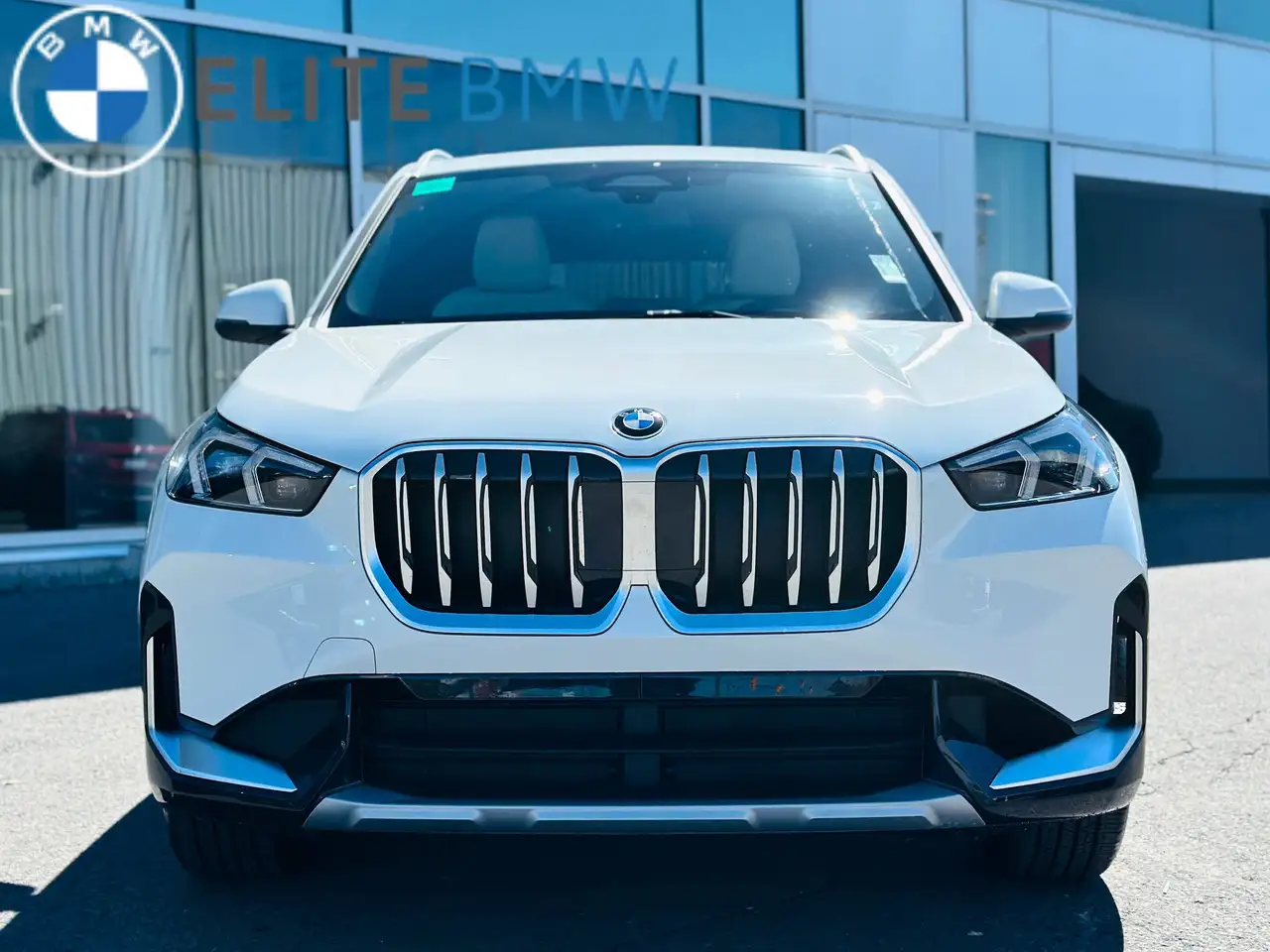 BMW X1 photo BMW X1