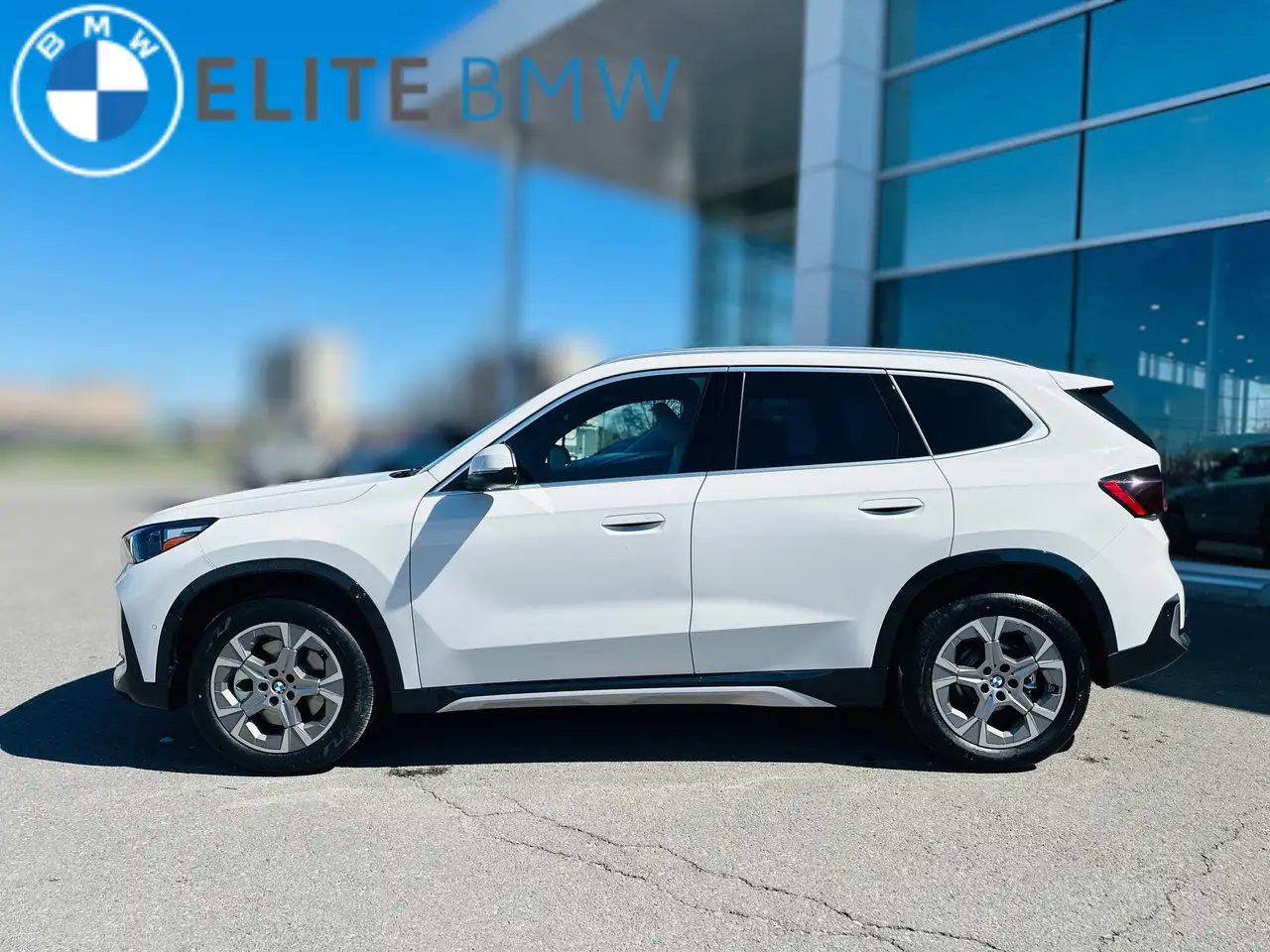 BMW X1 photo BMW X1