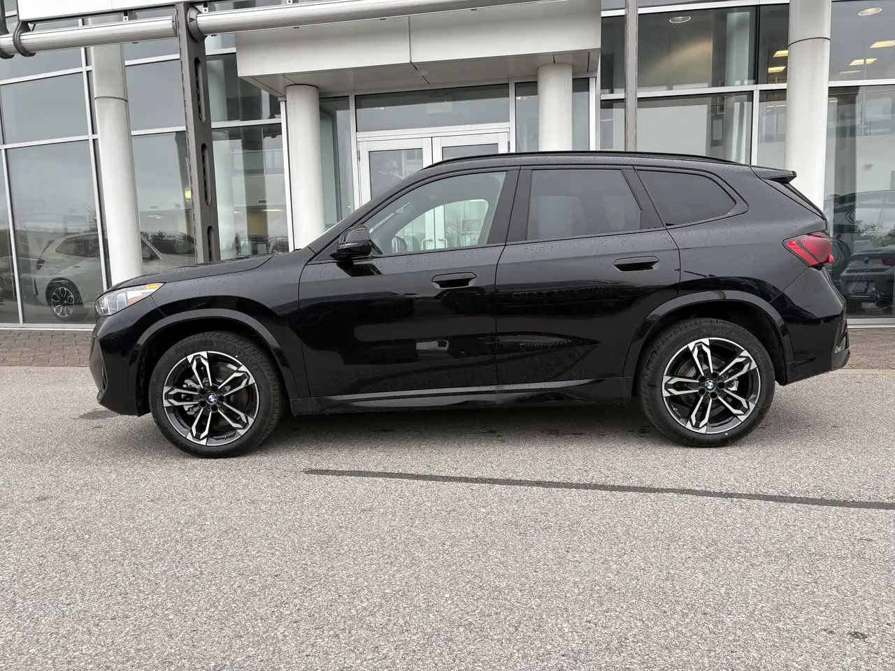 BMW X1 photo BMW X1