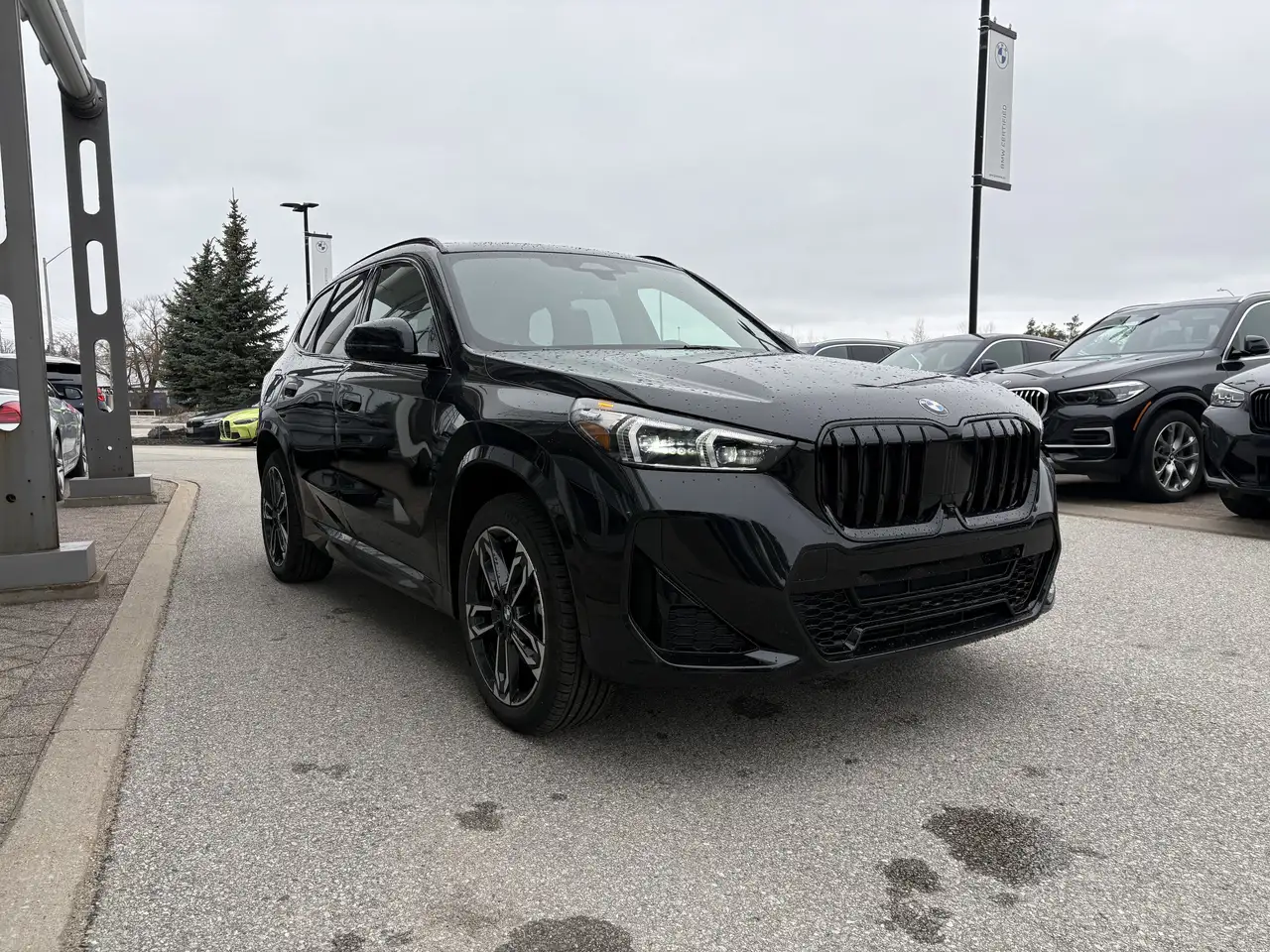 BMW X1 photo BMW X1