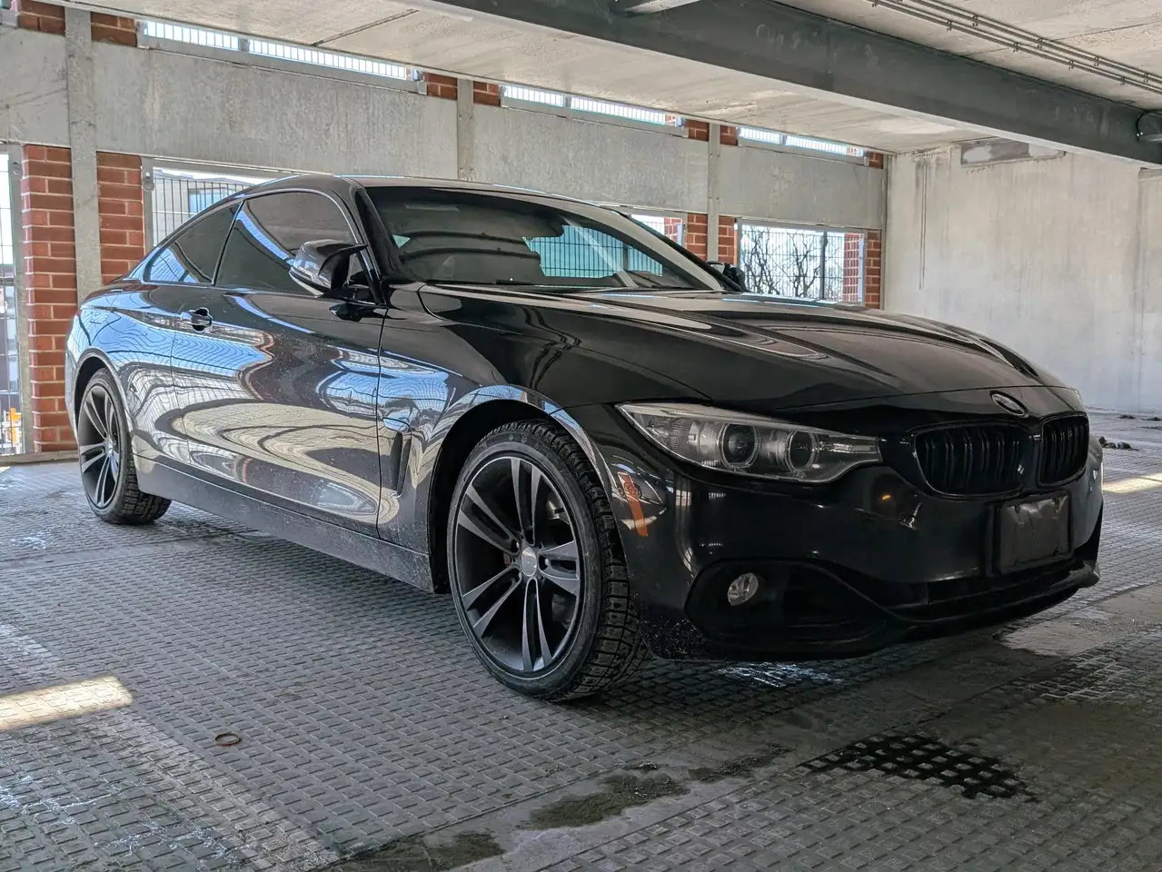 BMW 4 Series photo BMW 4 Series