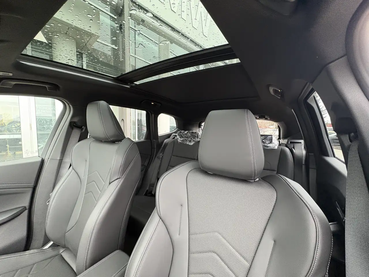 BMW X1 photo BMW X1