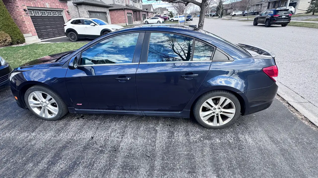 Chevrolet Cruze снимка Chevrolet Cruze