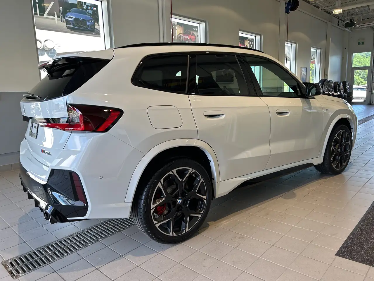BMW X1 снимка BMW X1