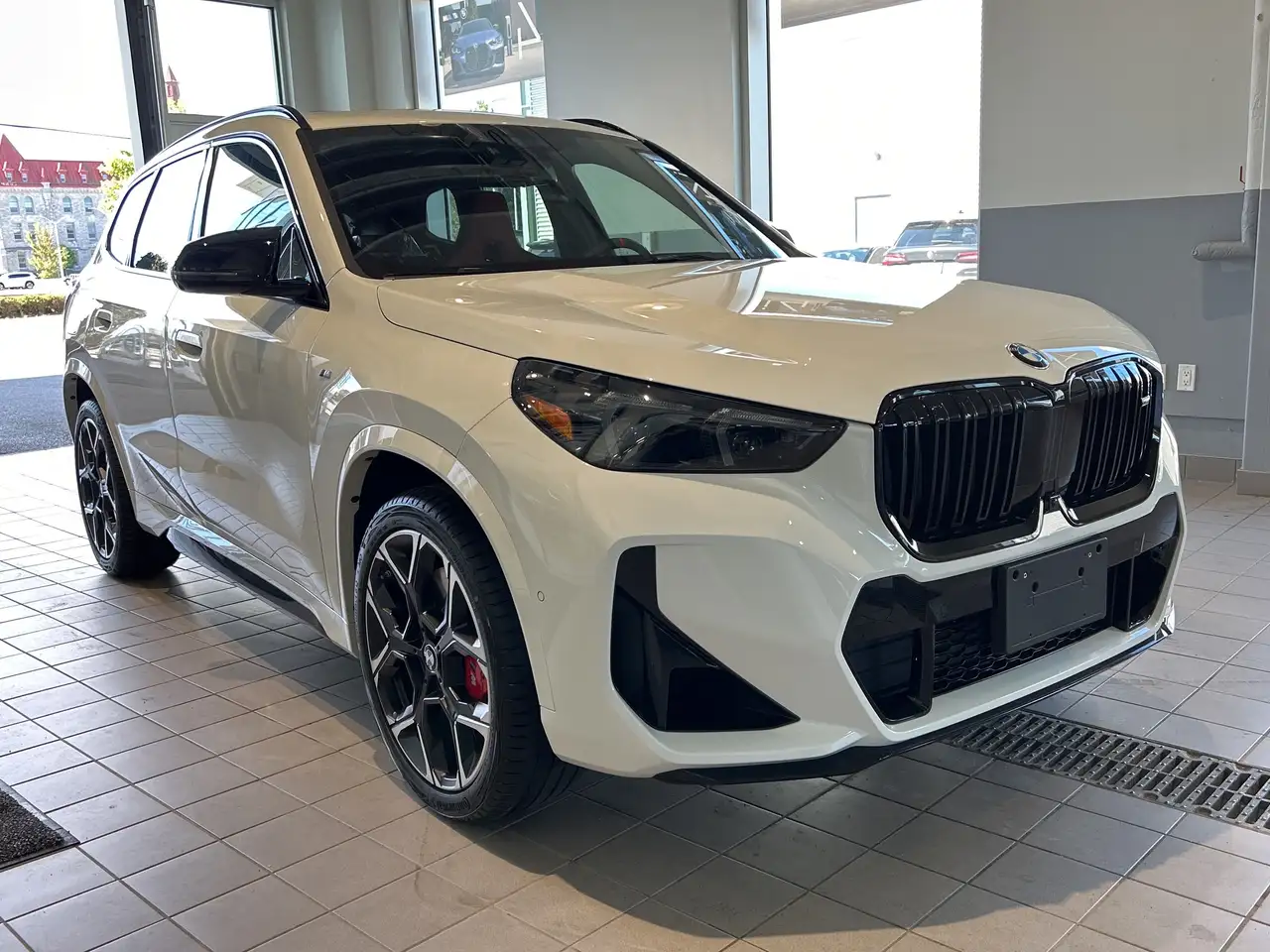 BMW X1 снимка BMW X1