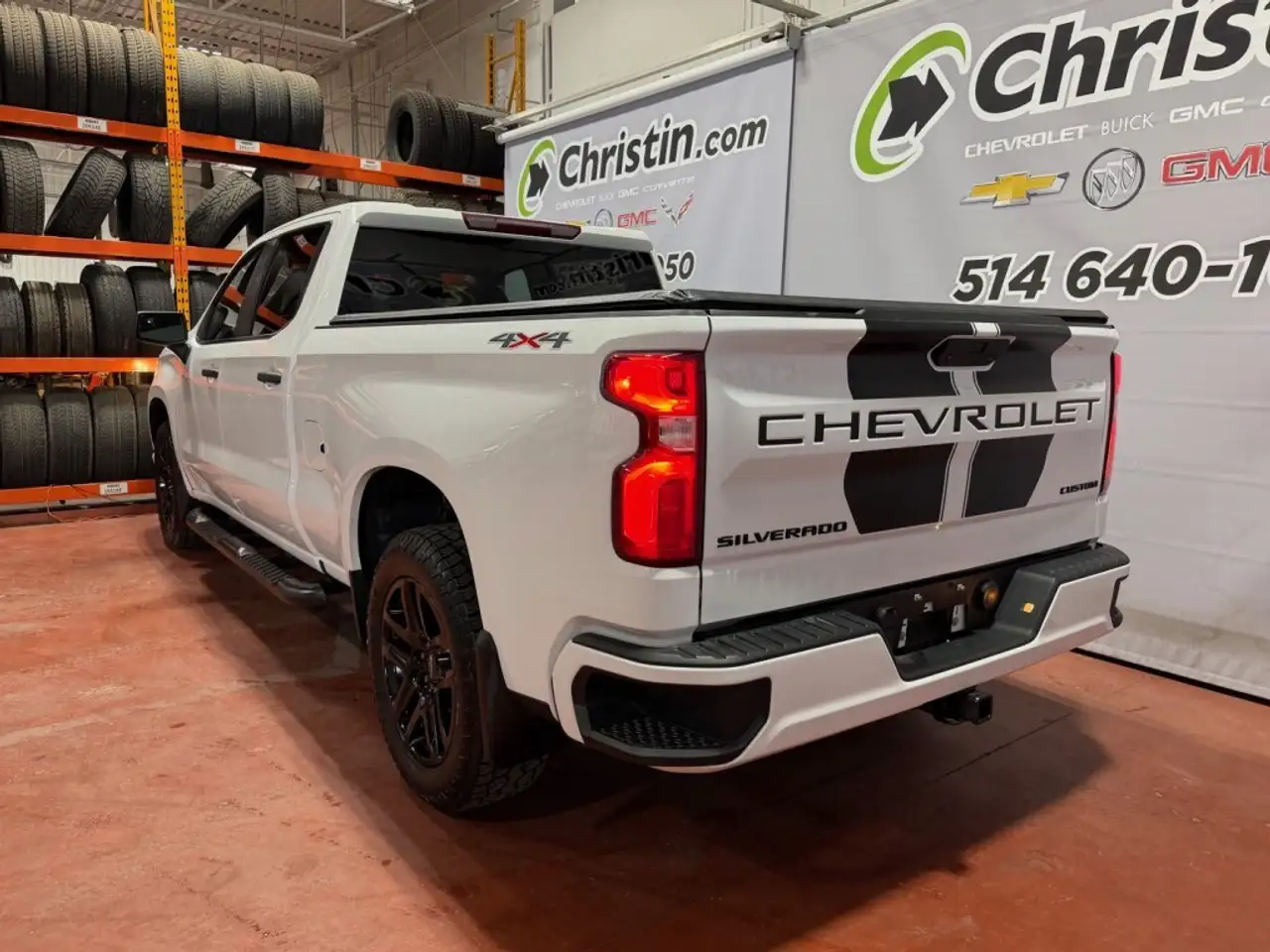 Chevrolet Silverado 1500 снимка Chevrolet Silverado 1500
