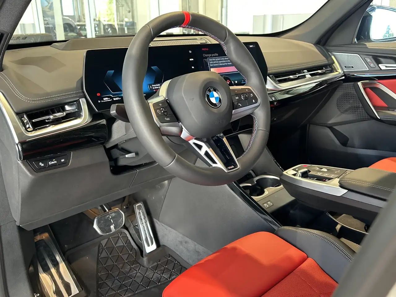 BMW X1 снимка BMW X1