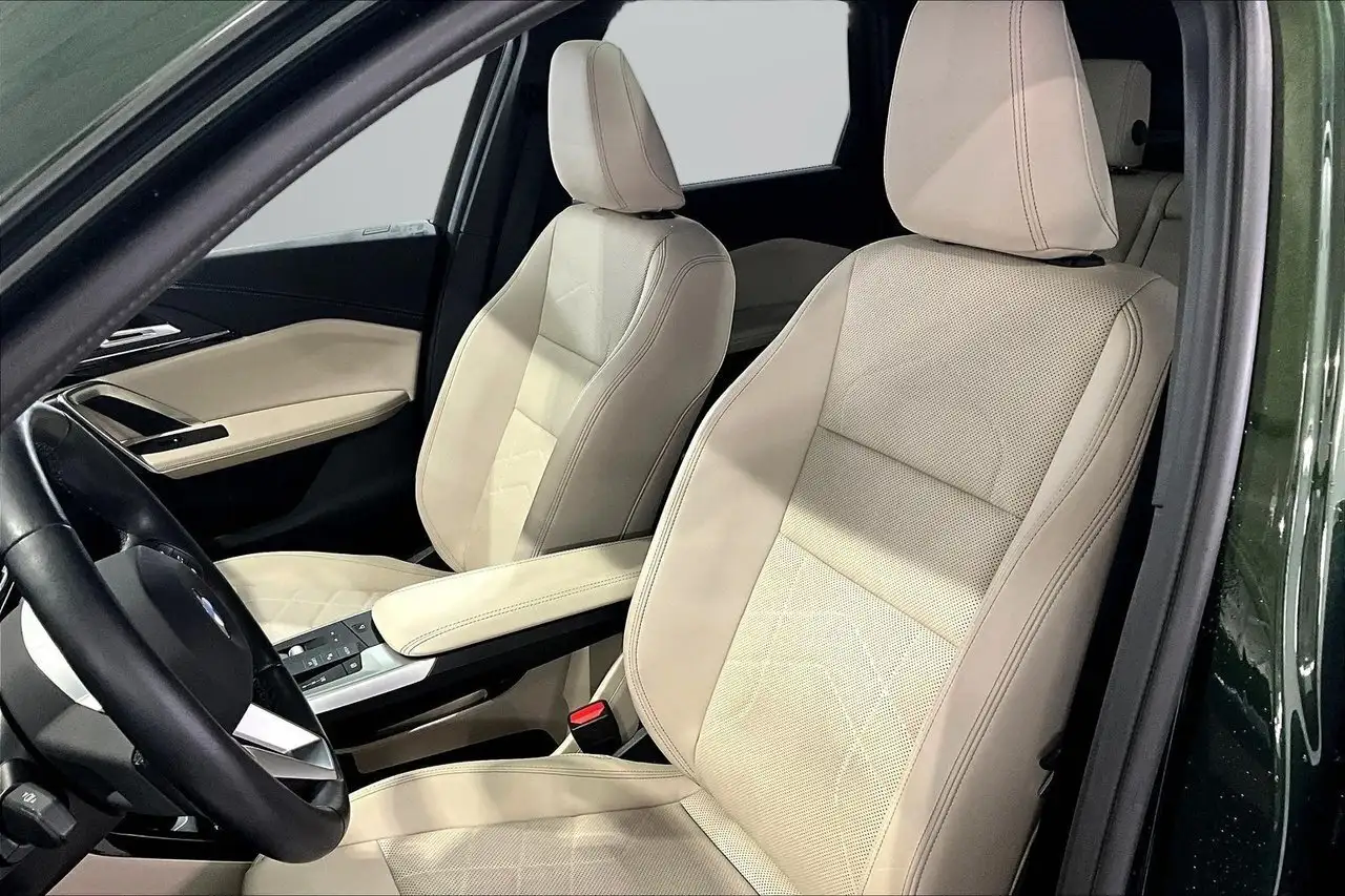 BMW X1 photo BMW X1