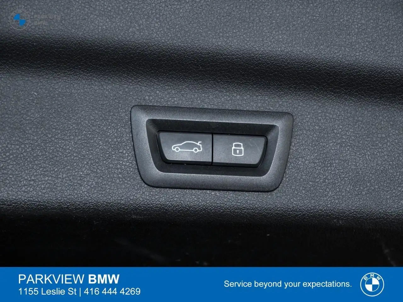 BMW X1 photo BMW X1