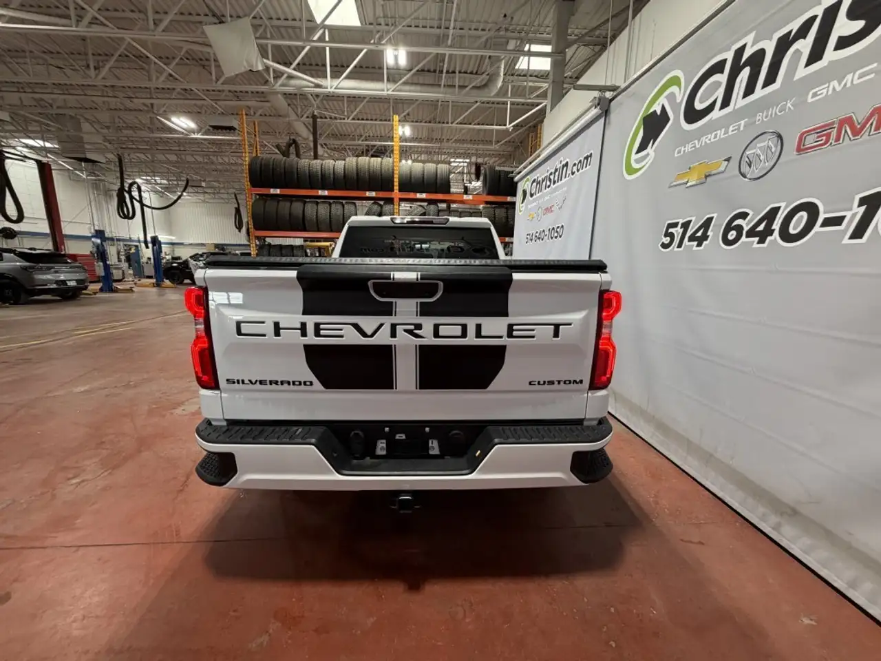 Chevrolet Silverado 1500 снимка Chevrolet Silverado 1500