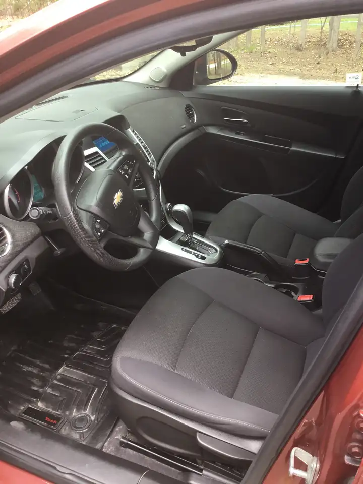 Chevrolet Cruze photo Chevrolet Cruze