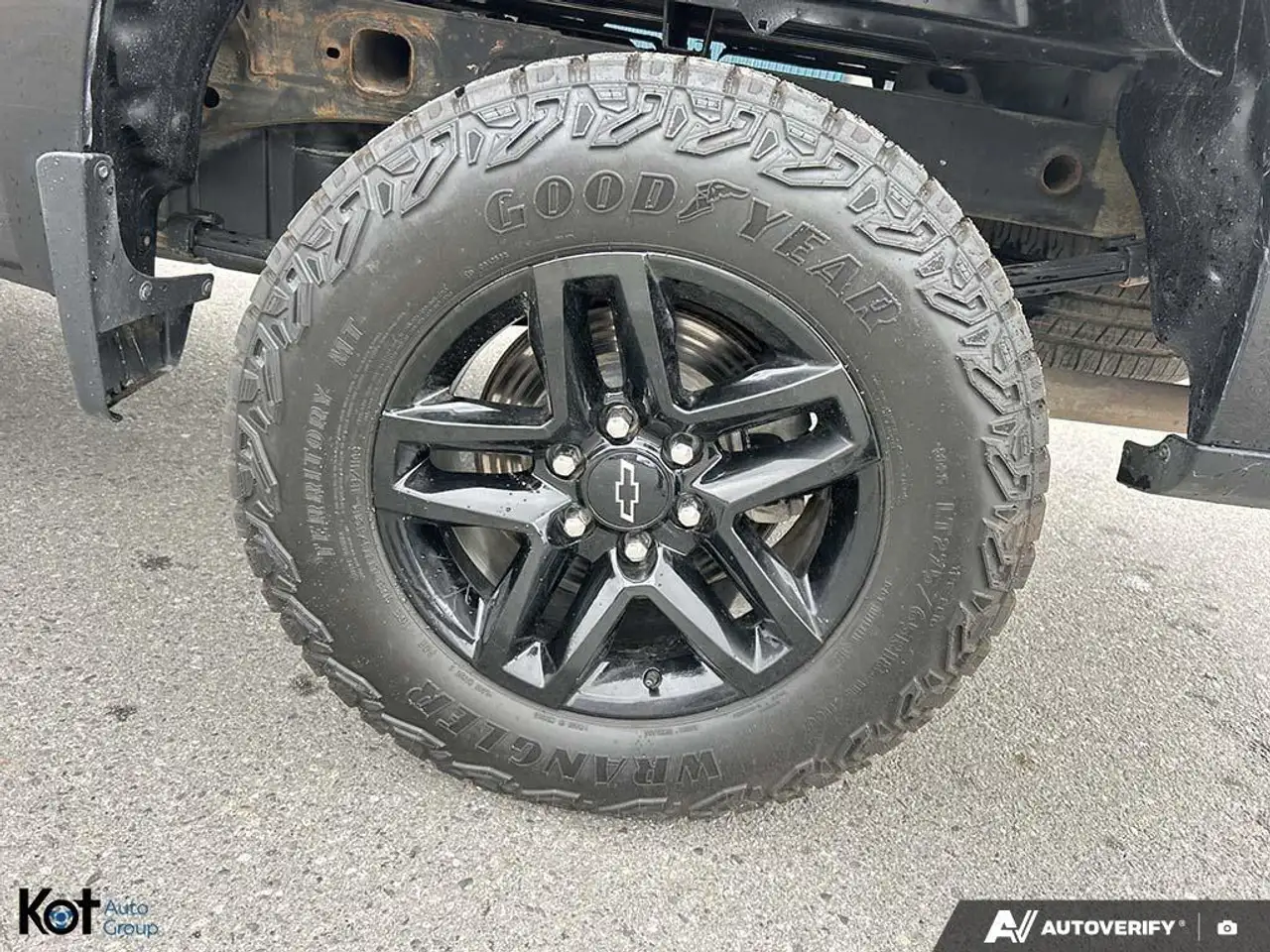 Chevrolet Silverado 1500 снимка Chevrolet Silverado 1500