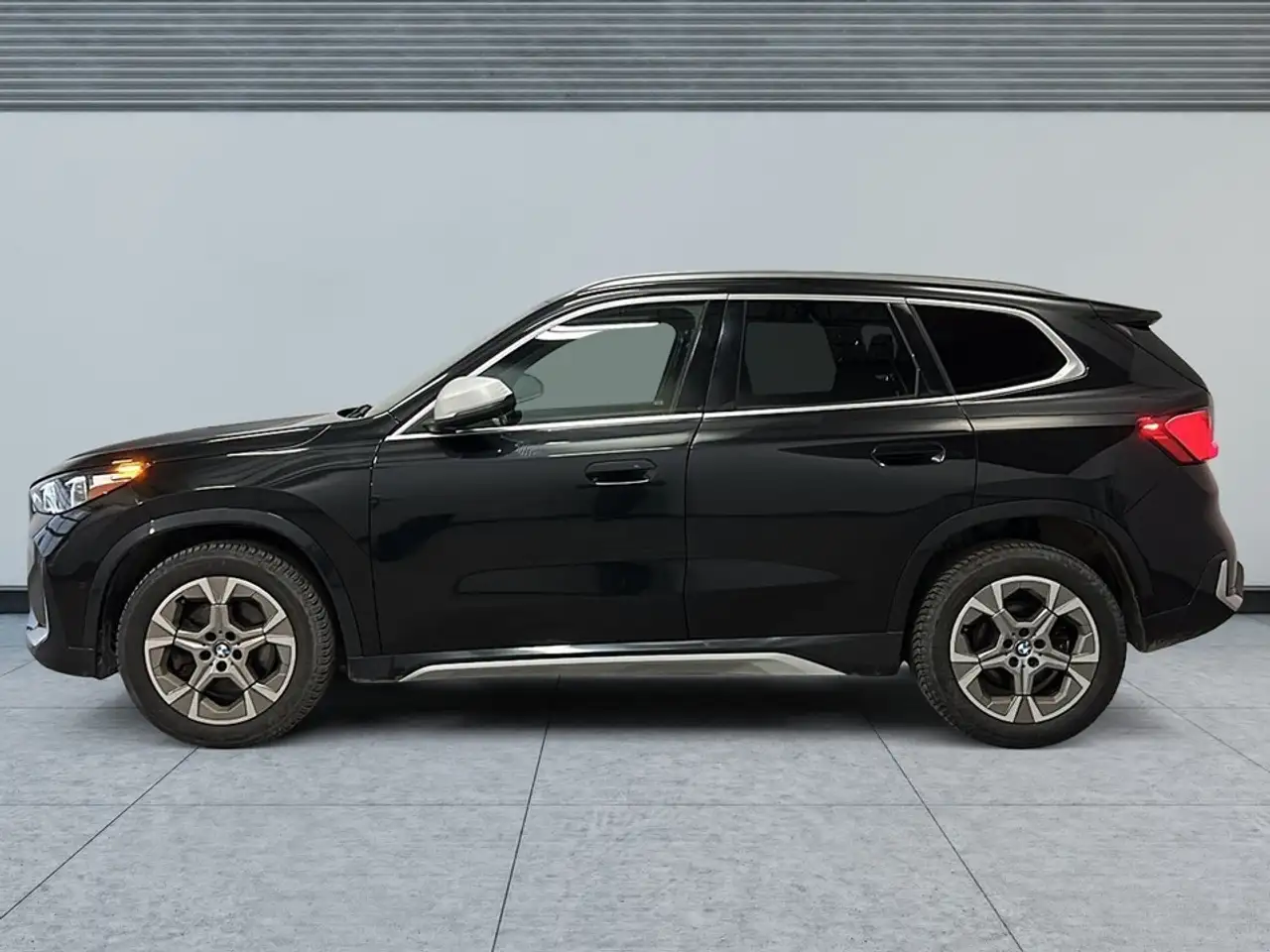BMW X1 photo BMW X1