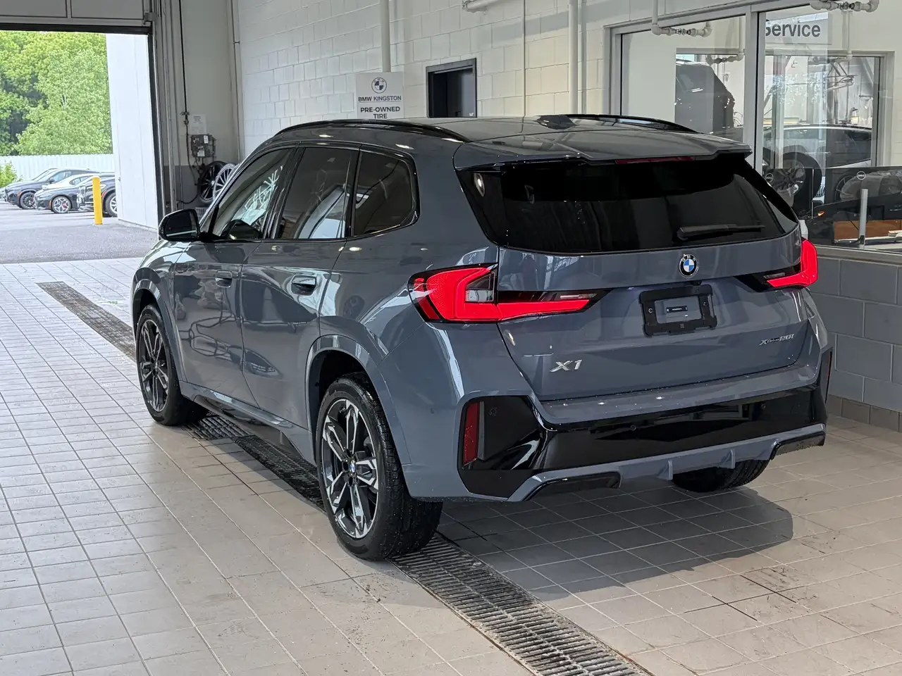 BMW X1 photo BMW X1