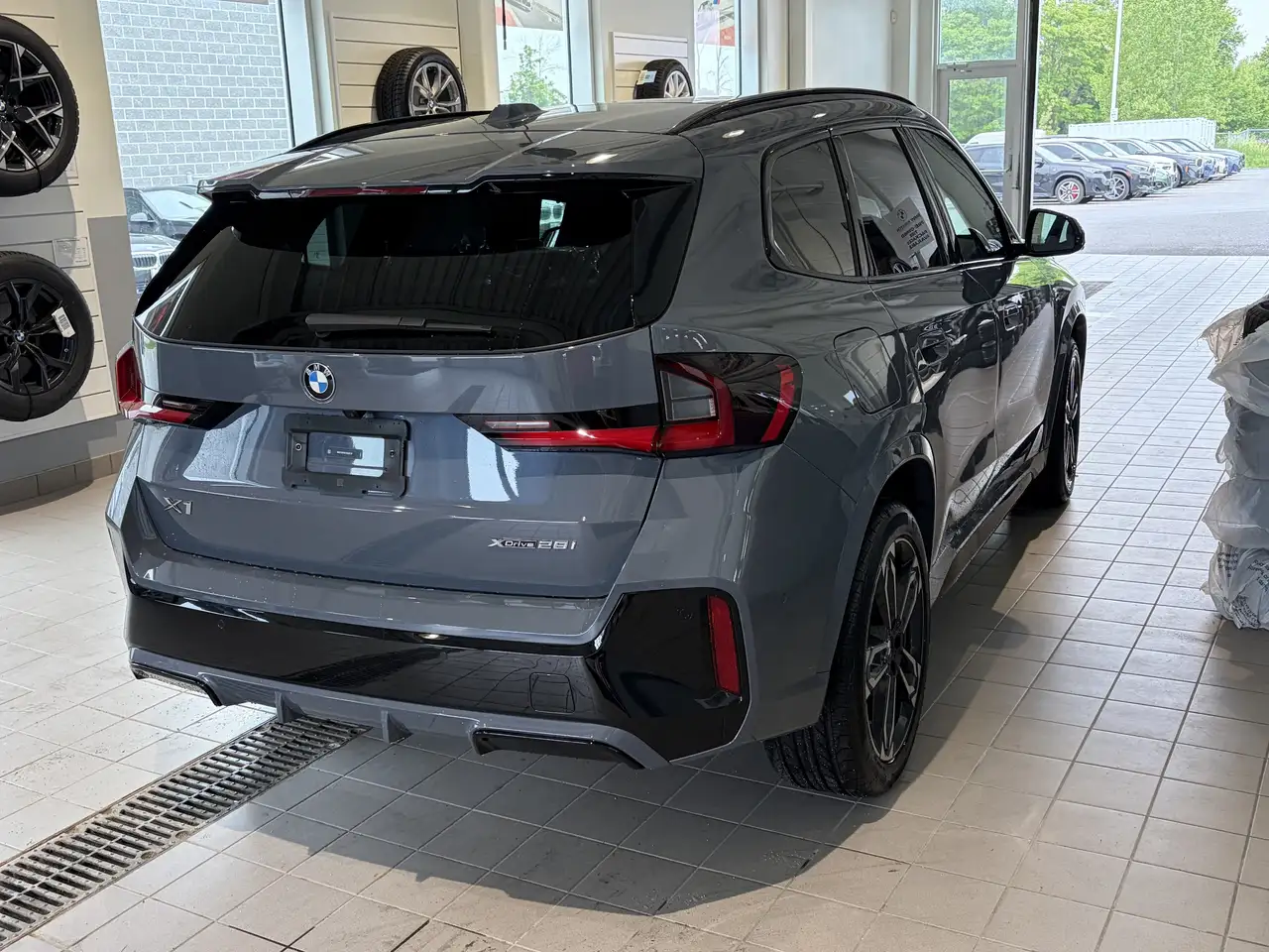 BMW X1 photo BMW X1