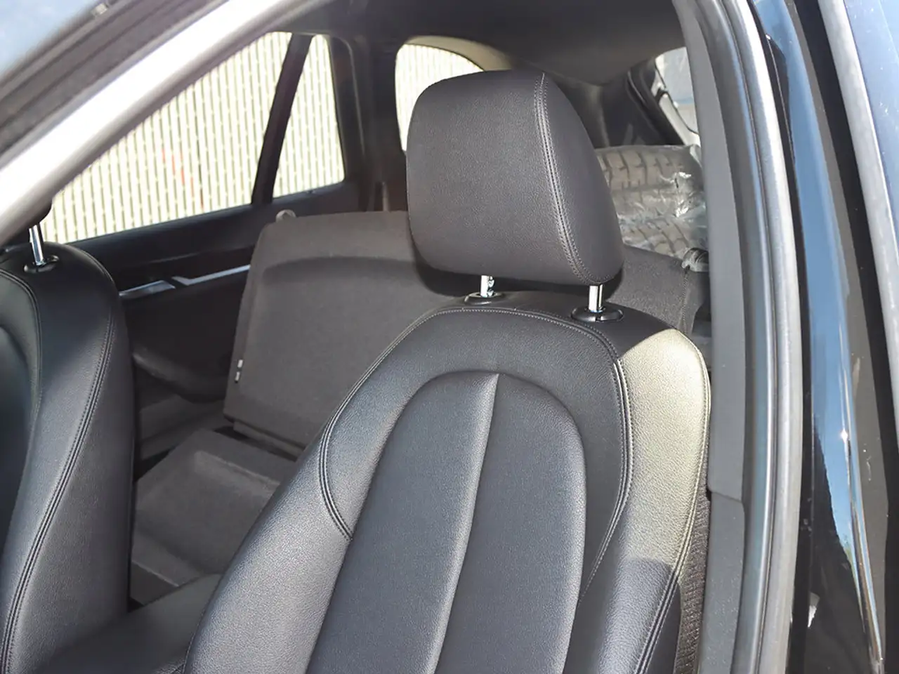 BMW X1 снимка BMW X1