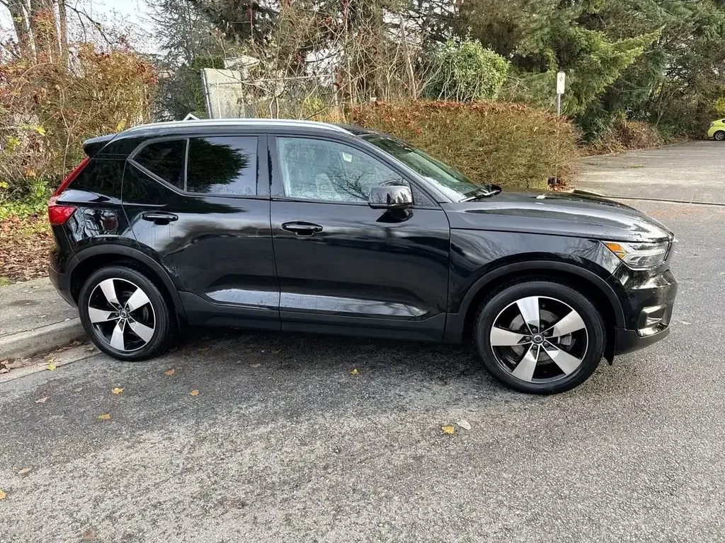 Volvo XC40 снимка Volvo XC40