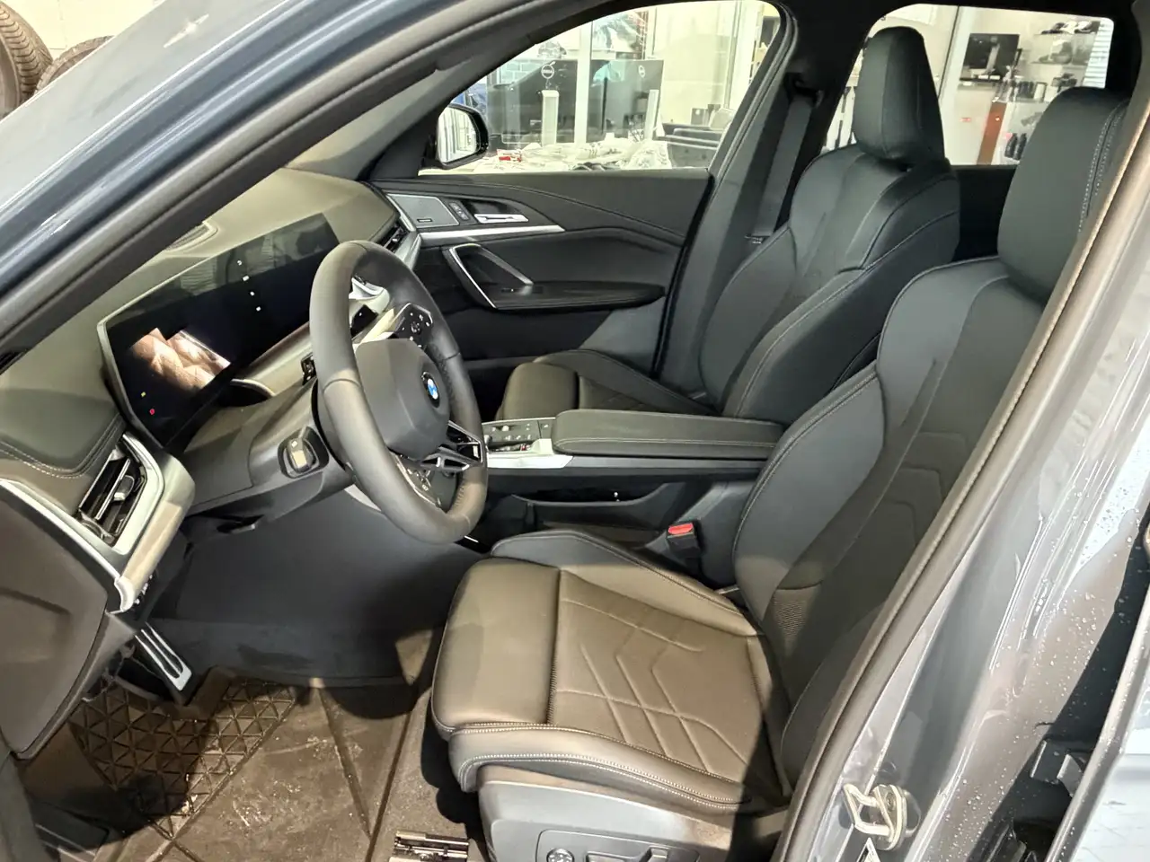 BMW X1 photo BMW X1