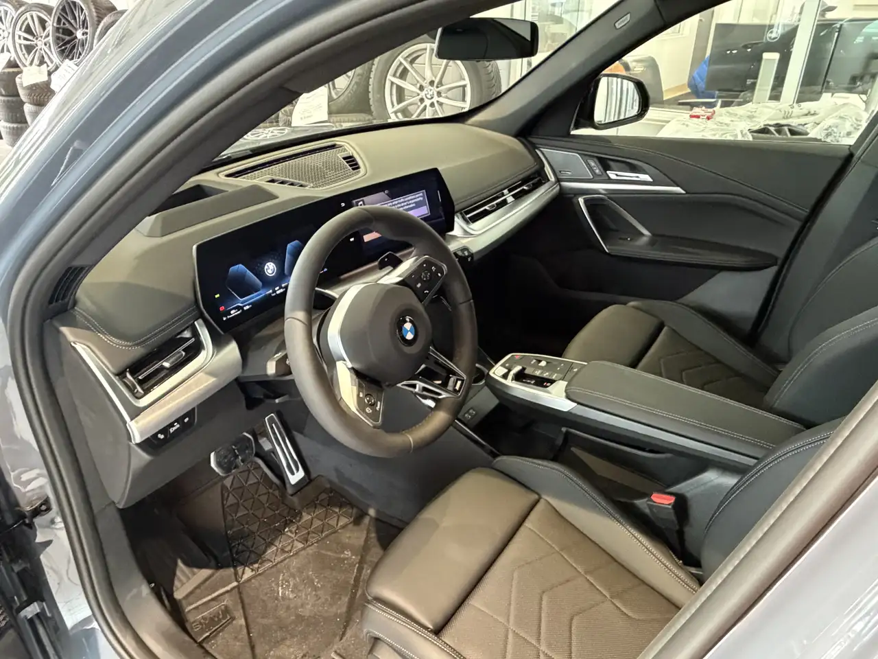 BMW X1 photo BMW X1
