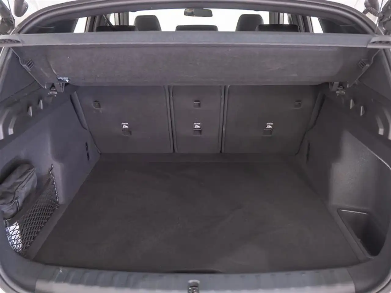 BMW X1 снимка BMW X1