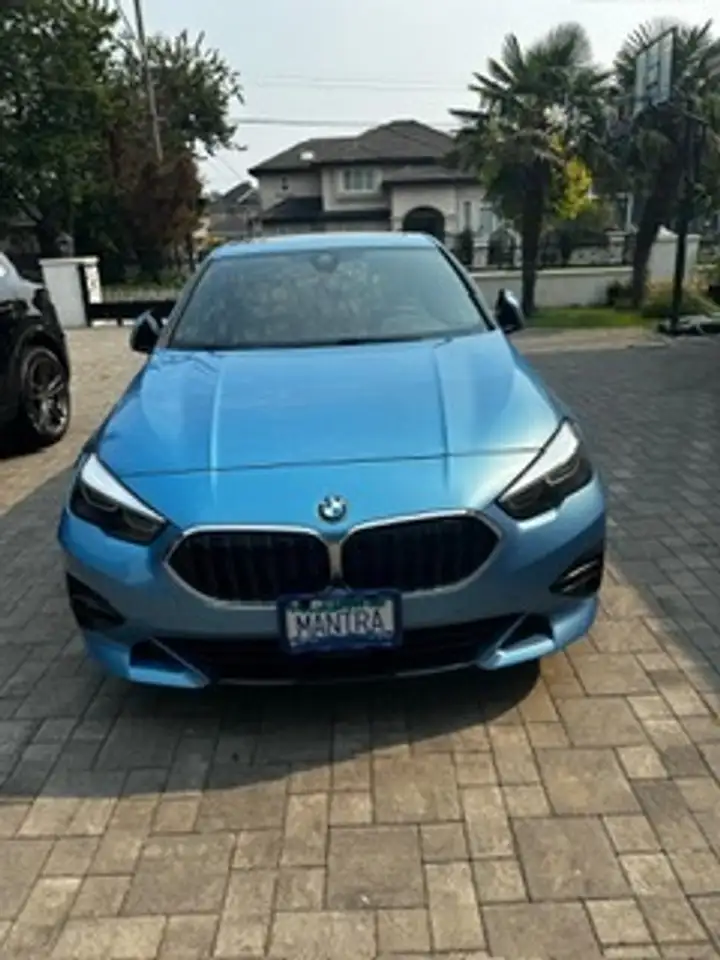 BMW 2 Series снимка BMW 2 Series