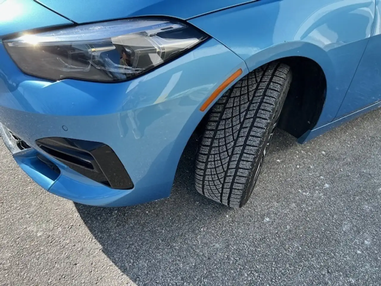 BMW 2 Series снимка BMW 2 Series