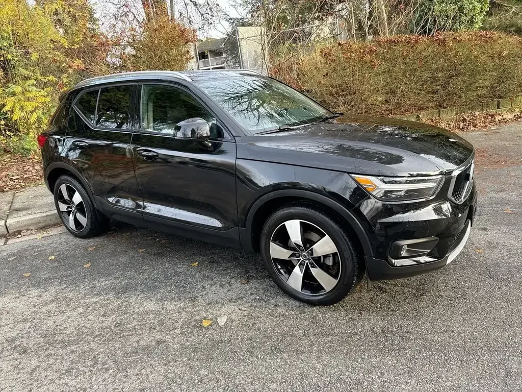 Volvo XC40 снимка Volvo XC40