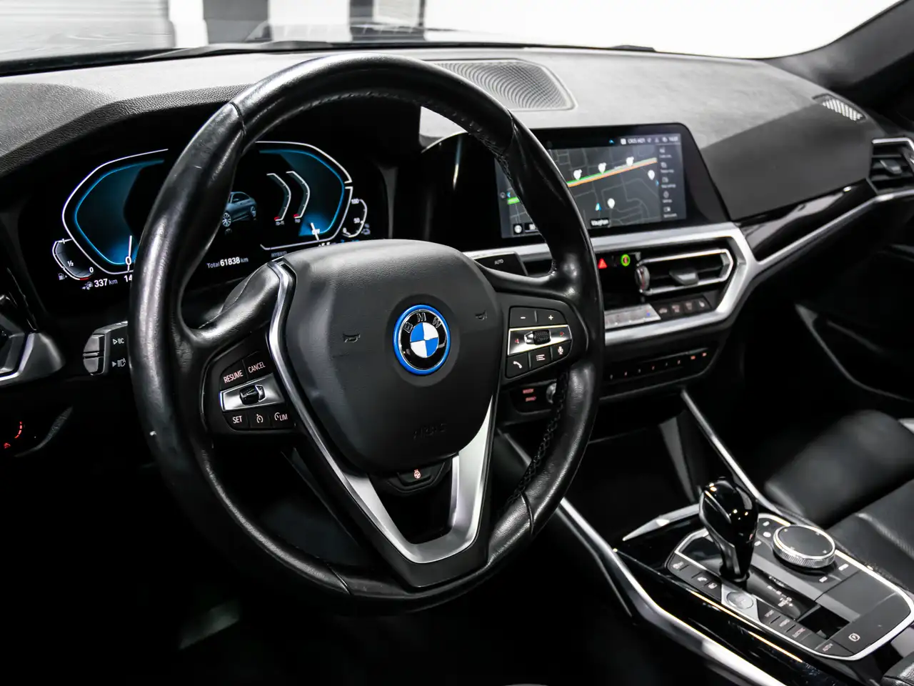 BMW 3 Series photo BMW 3 Series