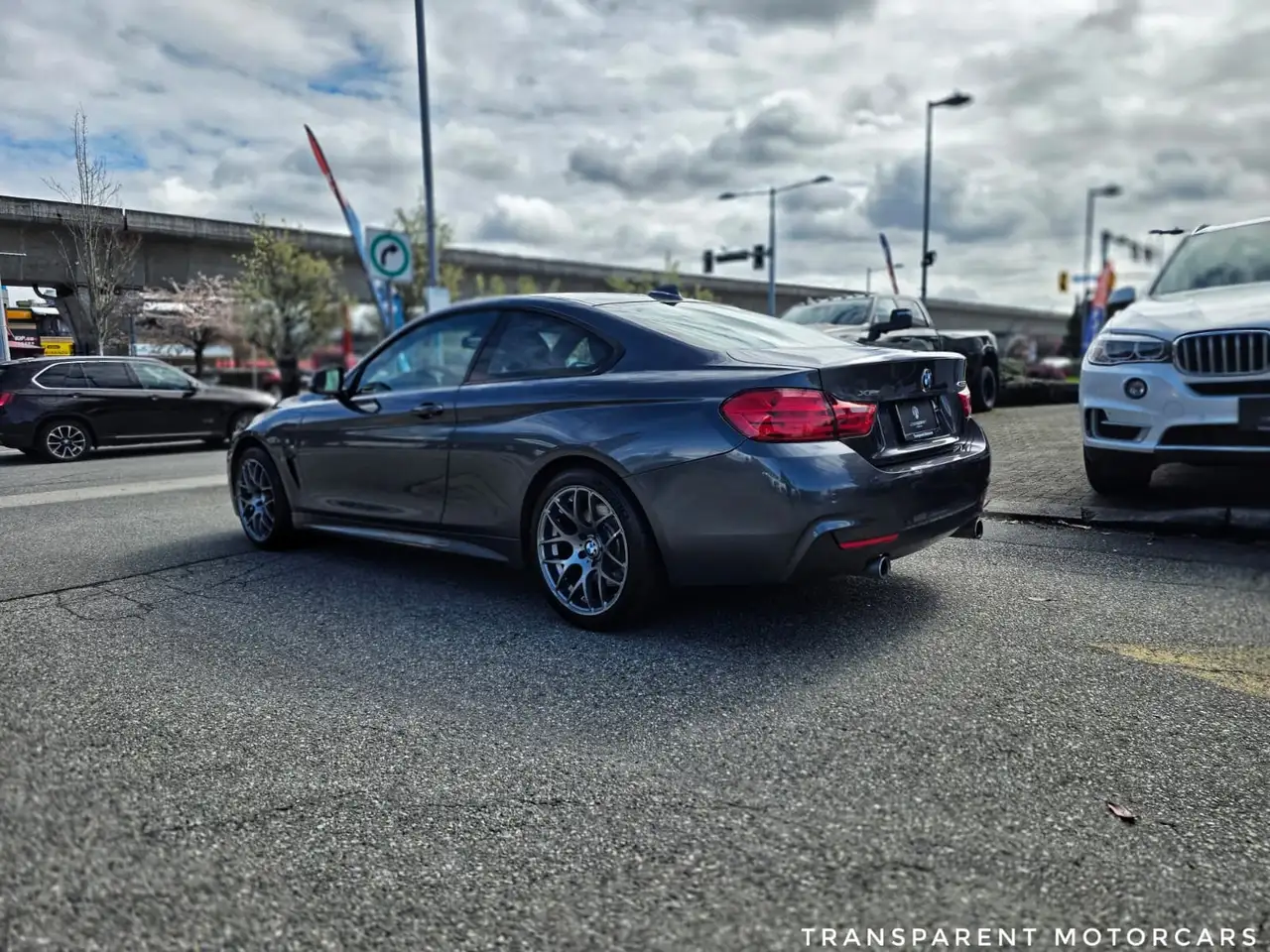 BMW 4 Series photo BMW 4 Series