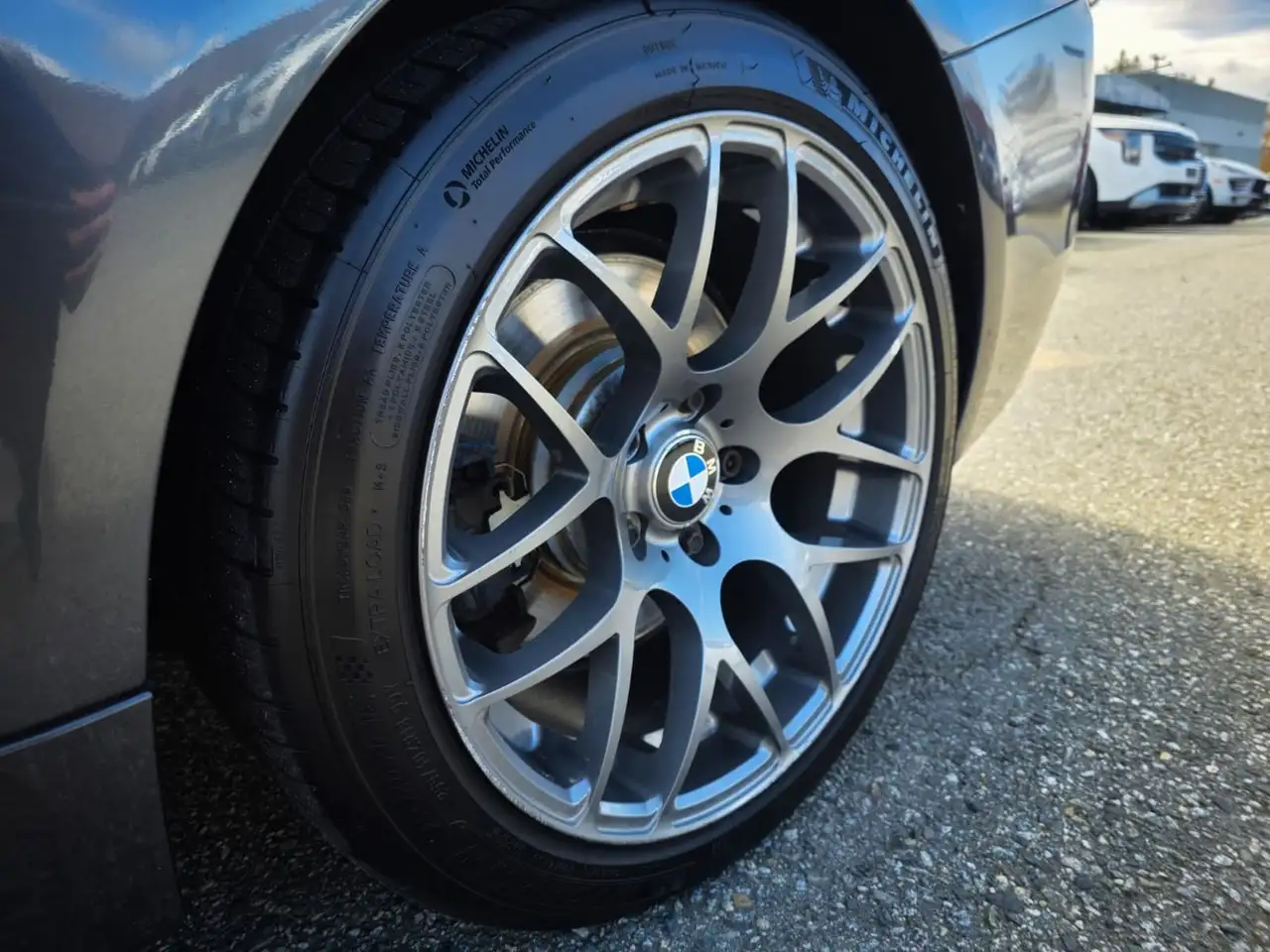 BMW 4 Series photo BMW 4 Series