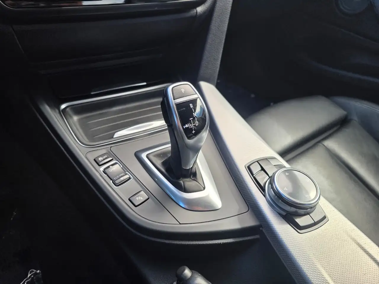 BMW 4 Series photo BMW 4 Series