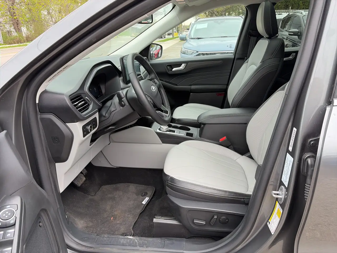 Ford Escape photo Ford Escape