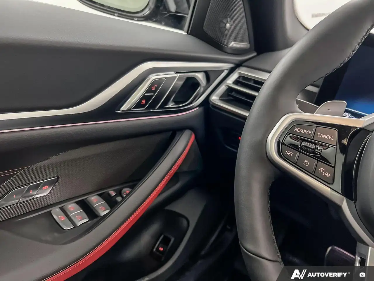 BMW 4 Series photo BMW 4 Series
