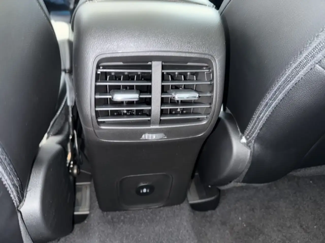 Ford Escape photo Ford Escape