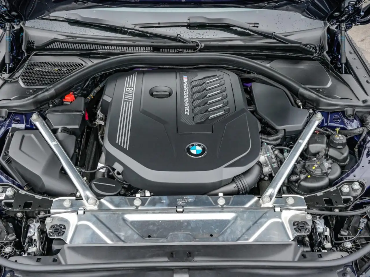 BMW 4 Series photo BMW 4 Series