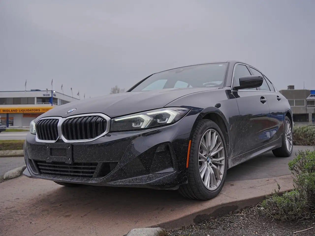 BMW 3 Series photo BMW 3 Series