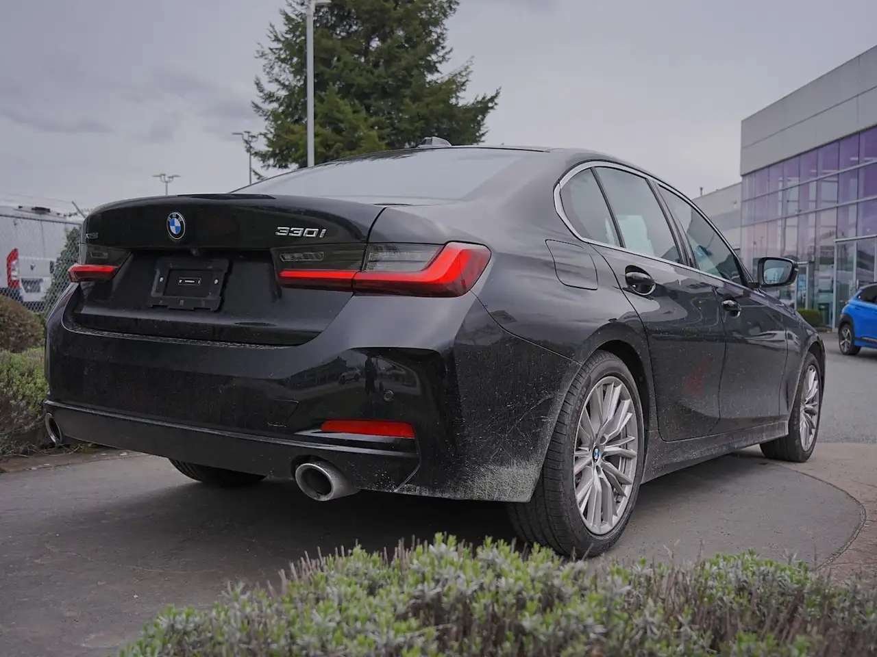 BMW 3 Series photo BMW 3 Series