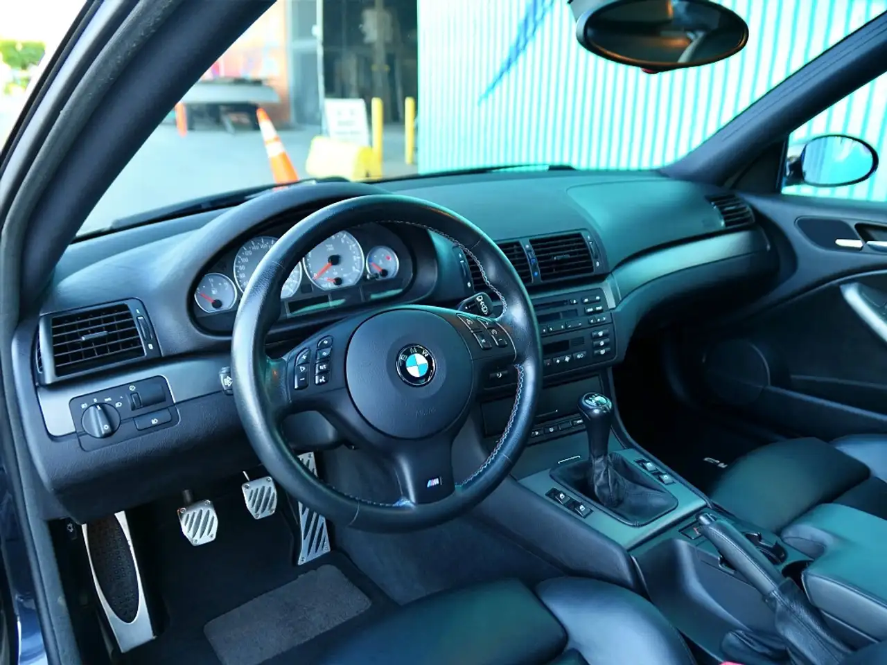BMW 3 Series photo BMW 3 Series