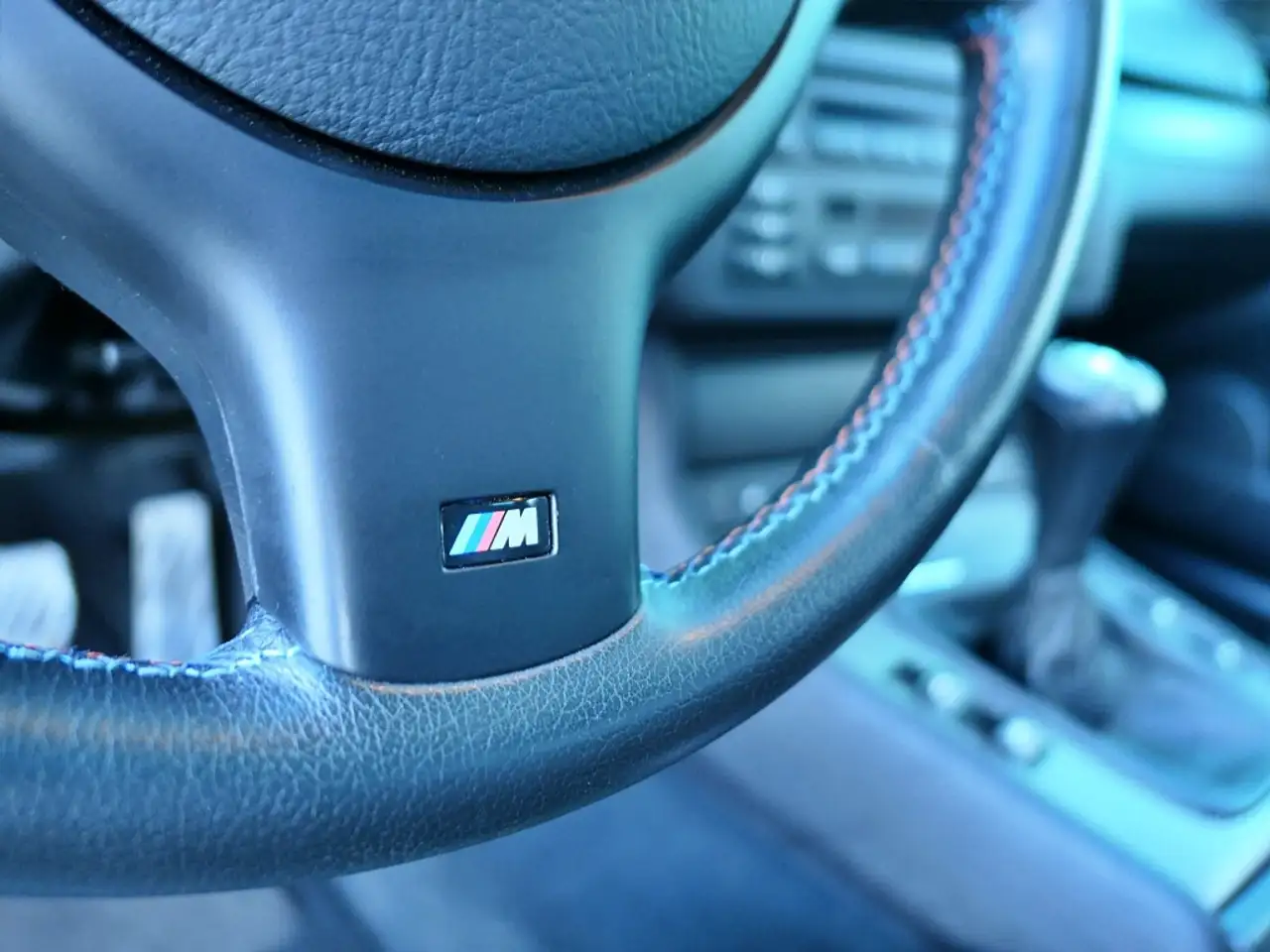BMW 3 Series photo BMW 3 Series