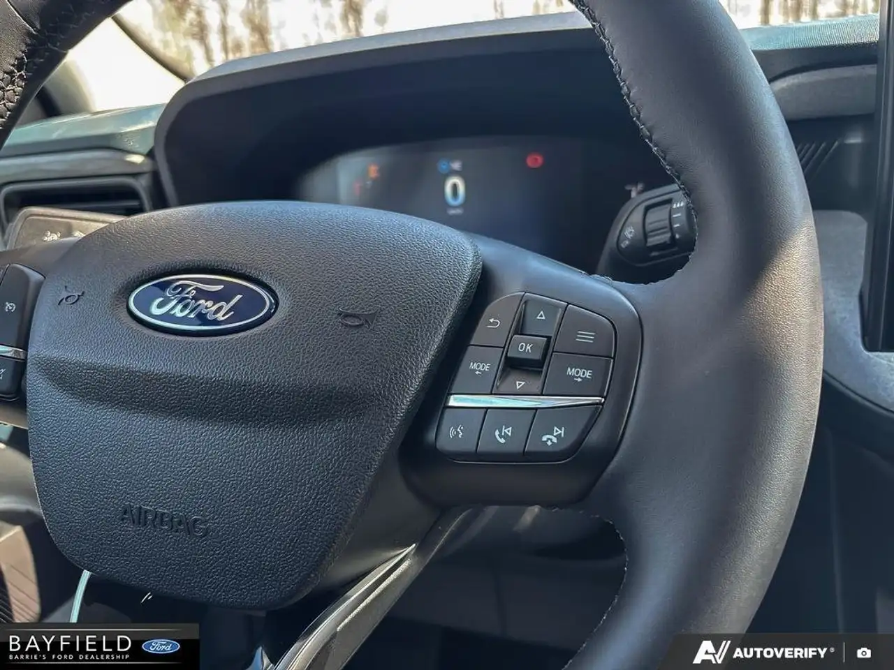 Ford Maverick снимка Ford Maverick