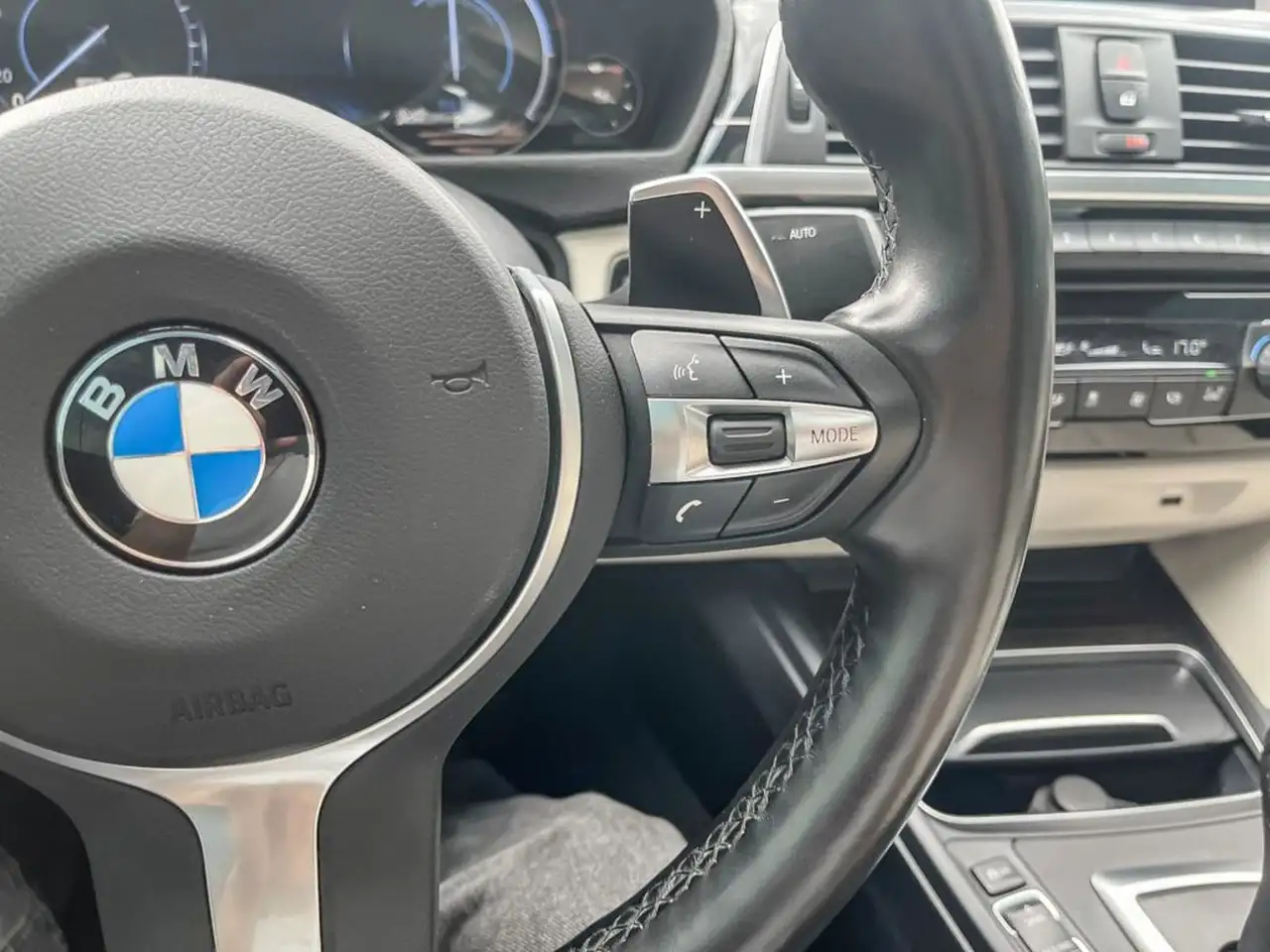 BMW 4 Series снимка BMW 4 Series