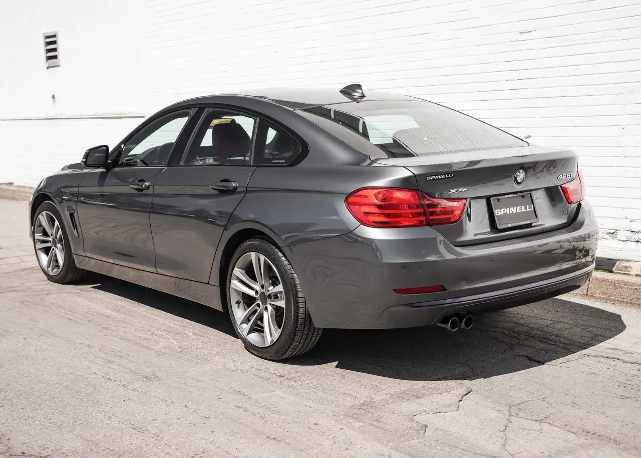 BMW 4 Series снимка BMW 4 Series