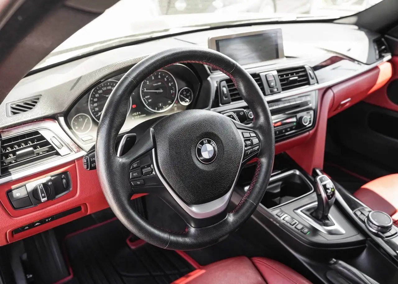BMW 4 Series снимка BMW 4 Series