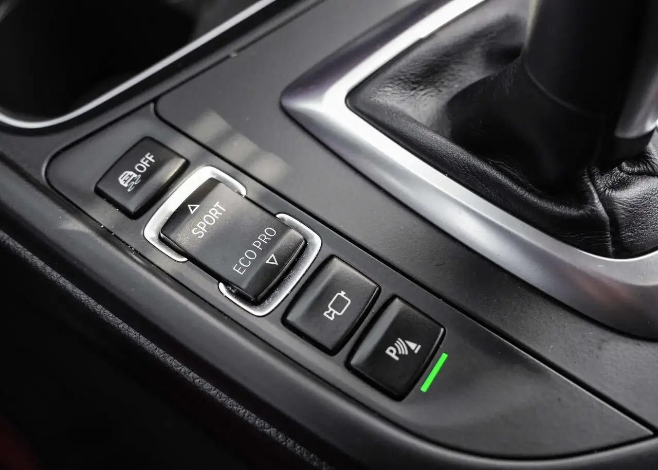 BMW 4 Series снимка BMW 4 Series