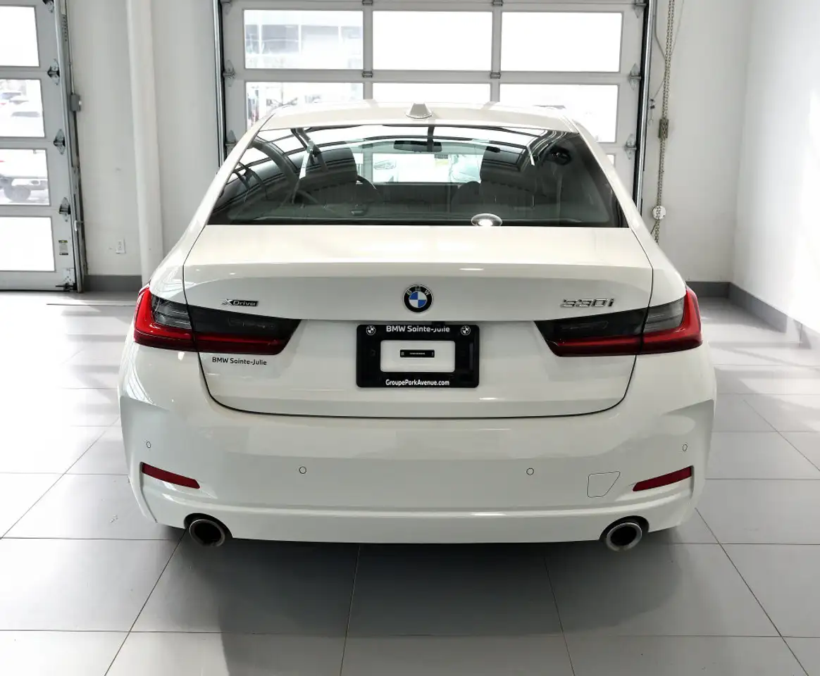 BMW 3 Series photo BMW 3 Series