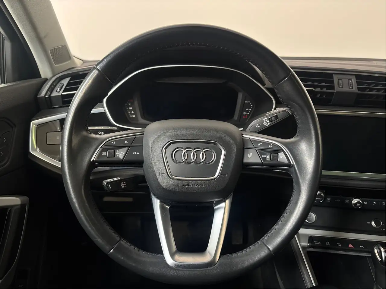 Audi Q3 fotografie Audi Q3